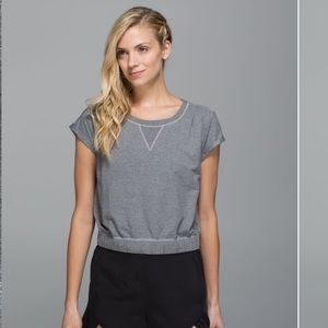Lululemon Roll Up Crop Top Size 4